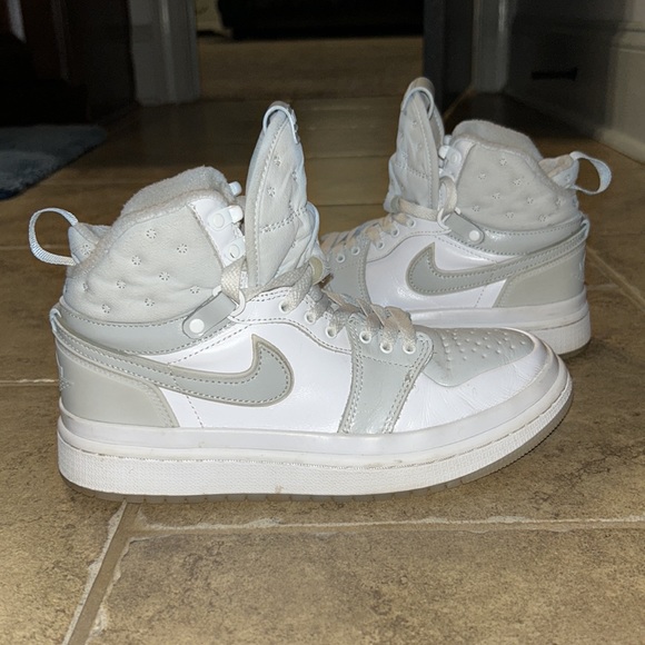 Air Jordan 1 Acclimate 'White Grey Fog' - Picture 1 of 5
